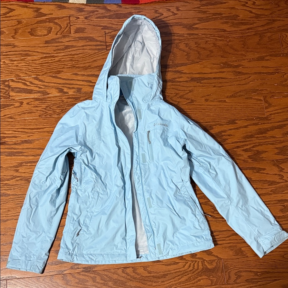 Columbia Women's Sky Blue Hooded Rain Jacket